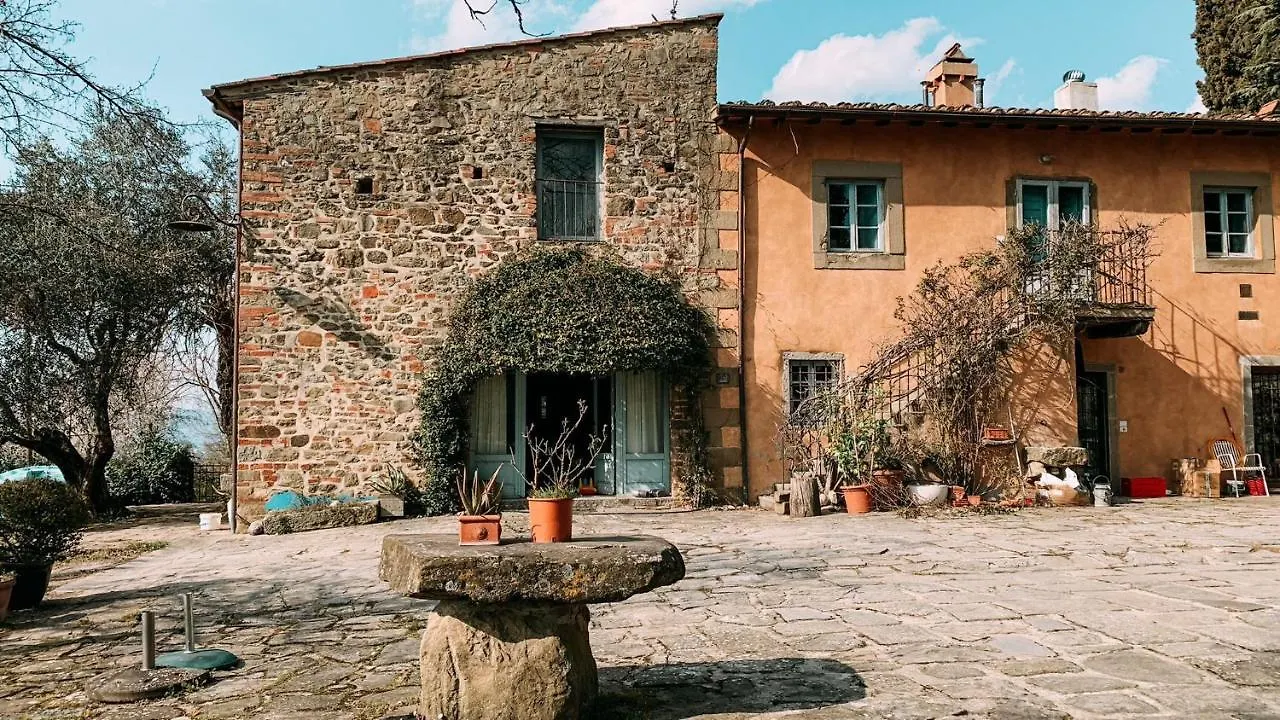 Casale Gli Ulivi Apartment Donnini